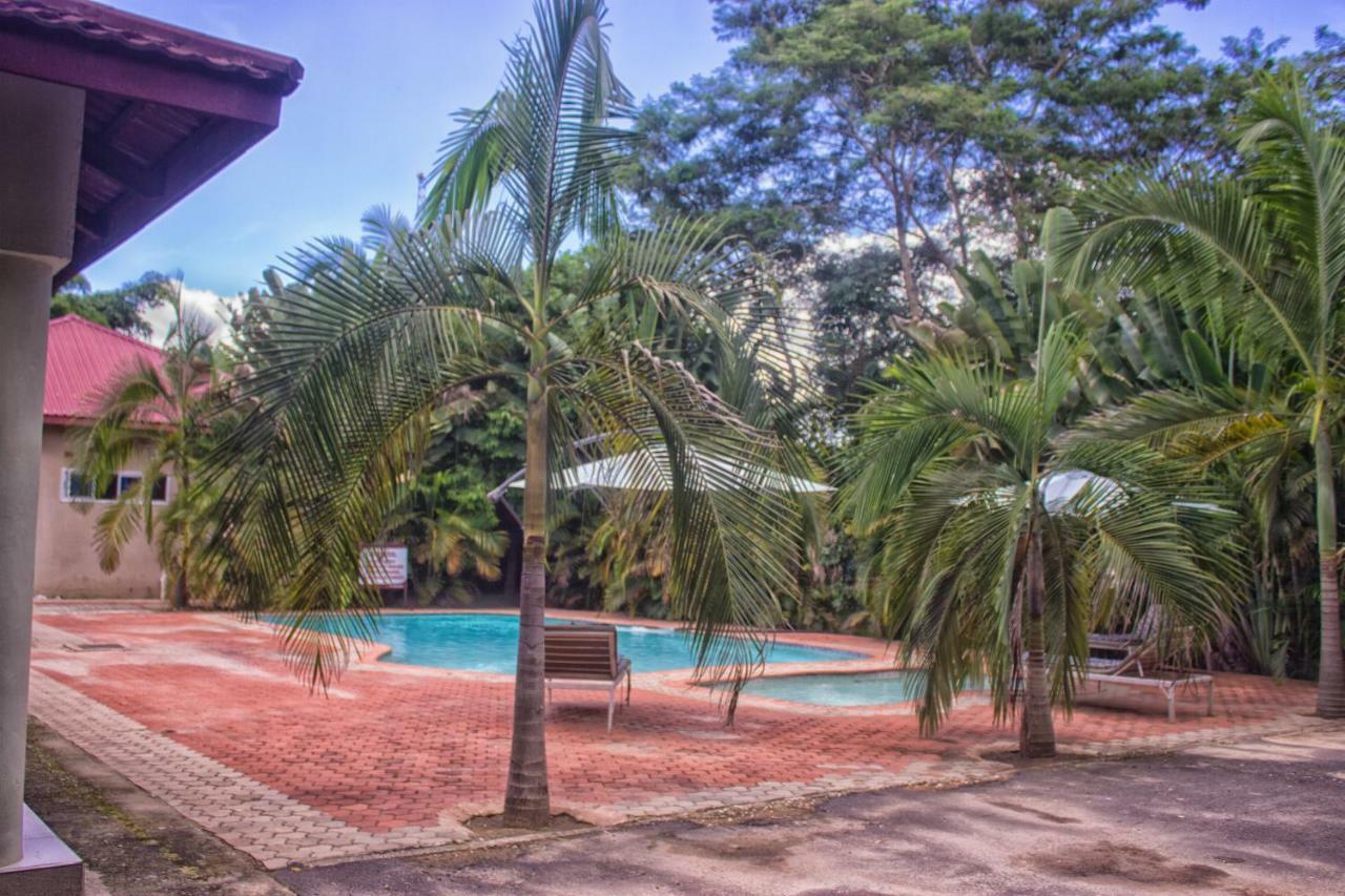 Waterfalls Hotel Lusaka Exterior photo